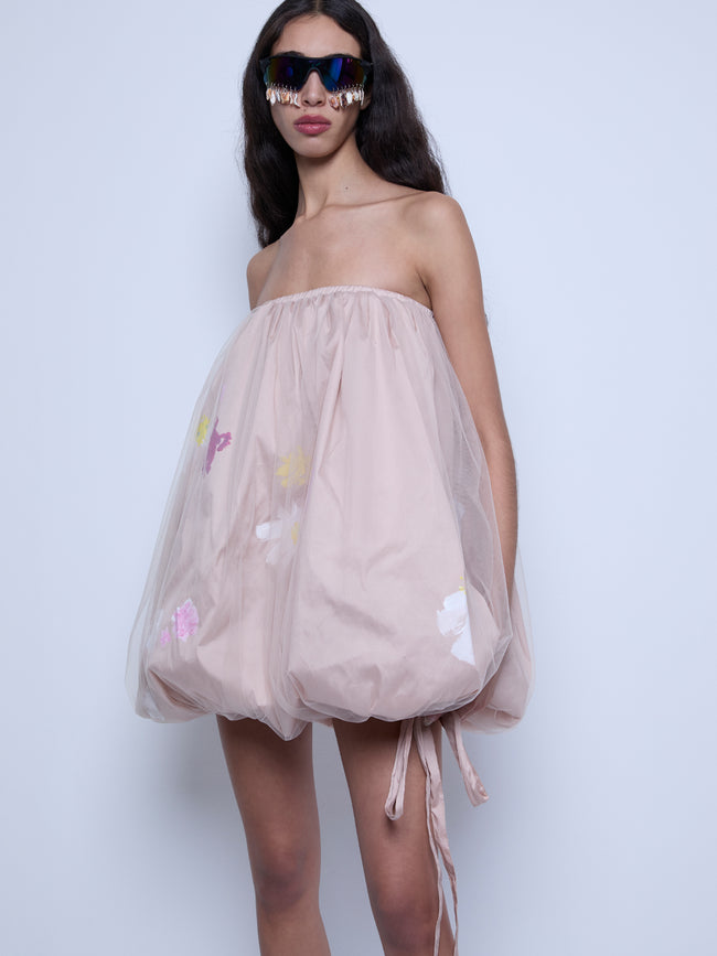 flores en la piedra dress