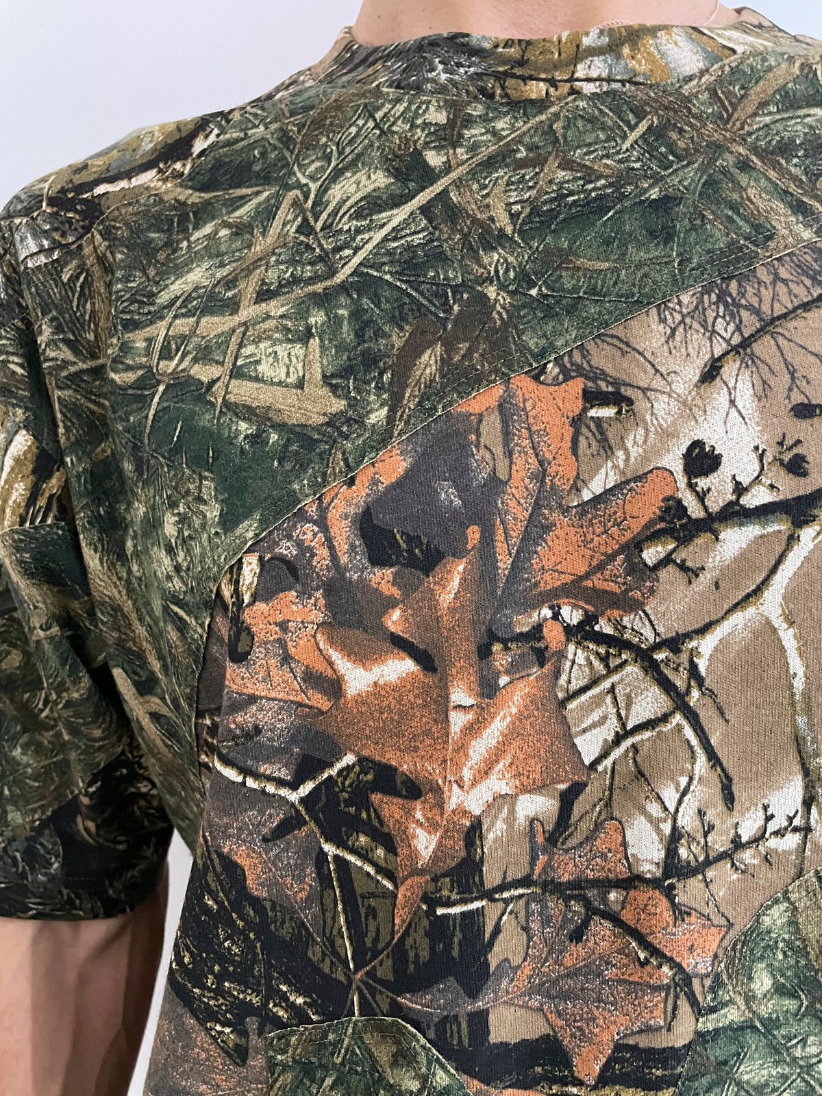 CAMO-COLLAGE TOP